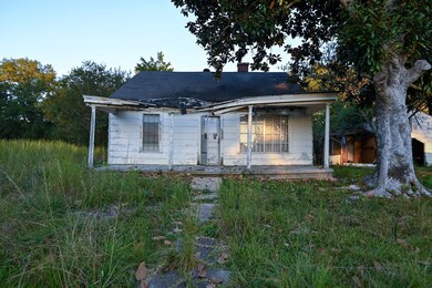 137 S Murphree St, Pittsboro, MS 38951 - photo 5