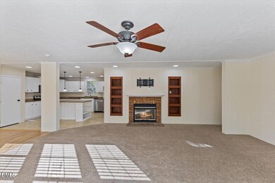 922 Hummingbird Rd, Four Oaks, NC 27524 - photo 7