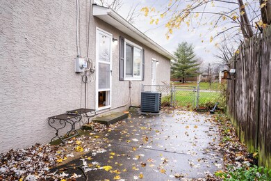 3724 Dresden St, Columbus, OH 43224 - photo 4