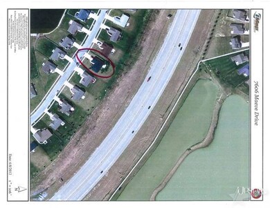 7606 Maeve Dr, Fort Wayne, IN 46835 - photo 2