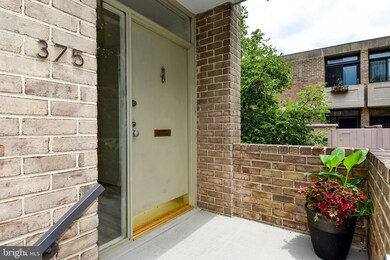 375 N St SW unit 91, Washington, DC 20024 - photo 2