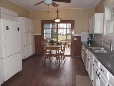 Kitchen. Sure to be a happy Chef in the house with