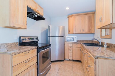 10 Jackson St, Rochester, NH 03867 - photo 5