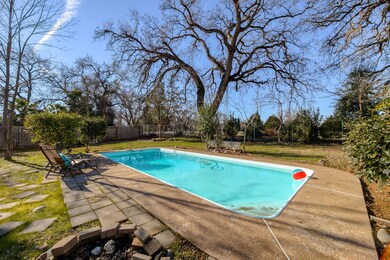 5222 Debbie Ln, Redding, CA 96002 - photo 2