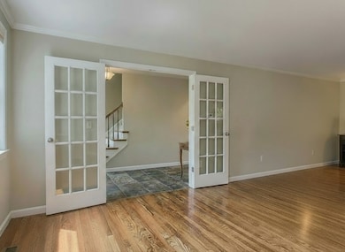 13 Oak Hill St, Pepperell, MA 01463 - photo 3