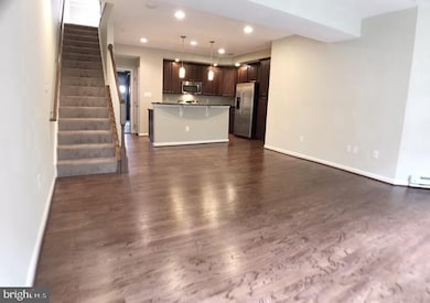 7542 Stoney Run Dr unit A, Hanover, MD 21076 - photo 4