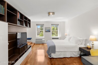 25 W Elm St unit 30, Greenwich, CT 06830 - photo 7