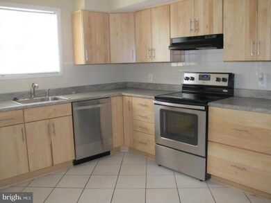 1700 Evelyn Dr, Rockville, MD 20852 - photo 7