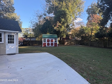 301 River Rd, Washington, NC 27889 - photo 6