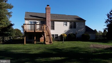 125 Horseshoe Ln, Shenandoah Junction, WV 25442 - photo 2