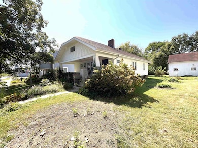 225 N Montgomery St, Spencer, IN 47460 - photo 5