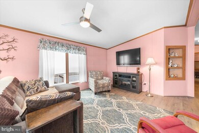 64 Cedarwood Ln, Phoenixville, PA 19460 - photo 5