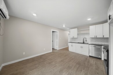 1644 County Road 180 unit 2, Alvin, TX 77511 - photo 3