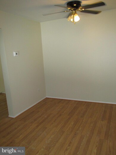 3501 Saluda Rd, Nottingham, MD 21236 - photo 5