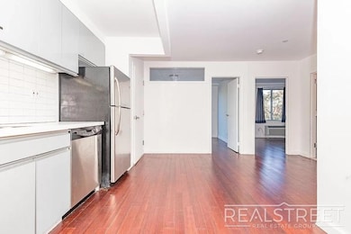 286 Stanhope St unit 5B, Brooklyn, NY 11237 - photo 3