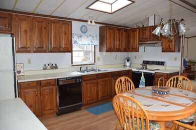 82 Buckingham Dr, Conway, NH 03860 - photo 2