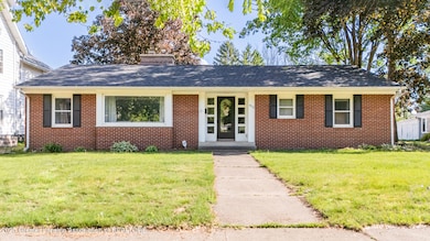 415WLawrence01