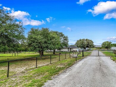 1105 Miller Rd, Azle, TX 76020 - photo 3
