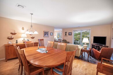 47 Dogwood Dr unit U206, Nashua, NH 03062 - photo 5