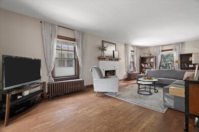 401 Stanley Ave, Waukegan, IL 60085 - photo 4