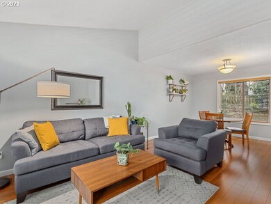 1211 NE Greenway Dr, Gresham, OR 97030 - photo 5