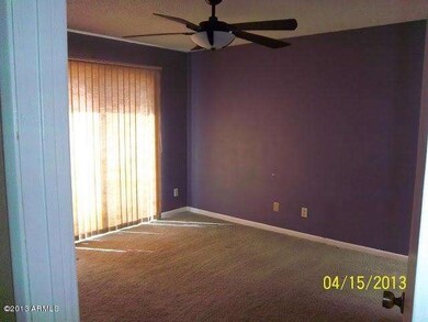 1043049_Bedroom1