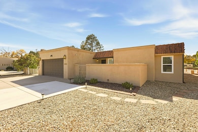 608 Willowbrook Ln, Belen, NM 87002 - photo 2