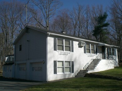 210 Aspen Dr, Milford, PA 18337 - photo 6