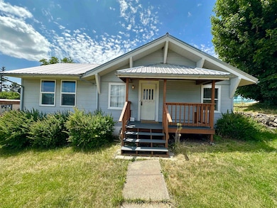 521 N Ramsey Rd, Tekoa, WA 99033 - photo 2