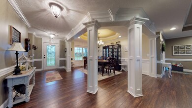 308 Honeysuckle Ln, Shelbyville, TN 37160 - photo 7