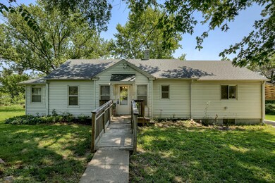 2434 280th St, Logan, IA 51546 - photo 2