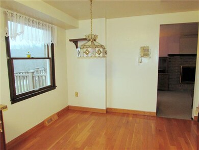 131 Curry Ave, Turtle Creek, PA 15145 - photo 7