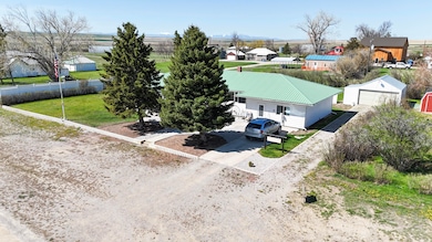 403 Main St, Coffee Creek, MT 59424 - photo 5