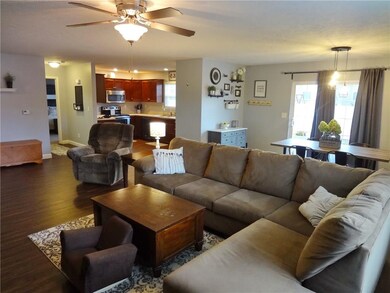 1214 W Tarkington Dr, Greensburg, IN 47240 - photo 5