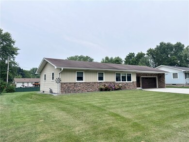 2532 Frostwoods St, Eau Claire, WI 54703 - photo 2