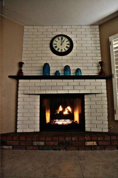 Fireplace2
