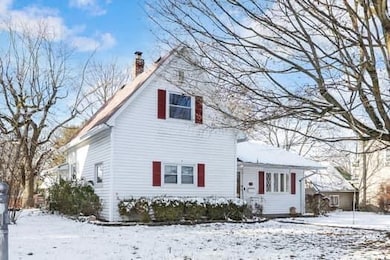 220 W Columbus St, Mount Sterling, OH 43143 - photo 5