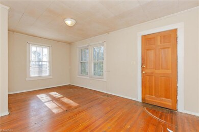 524 N Mccrary St, Asheboro, NC 27205 - photo 5