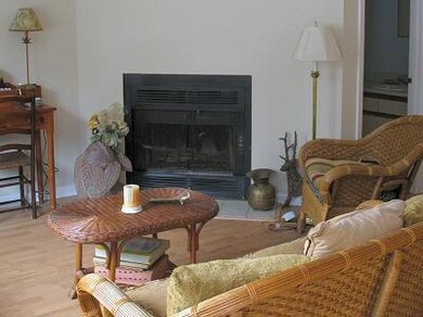 569 Carriage Shop Rd unit C, East Falmouth, MA 02536 - photo 3