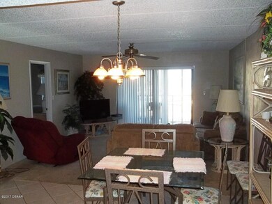 2294OceanShoreBlvd#202_Dining Area