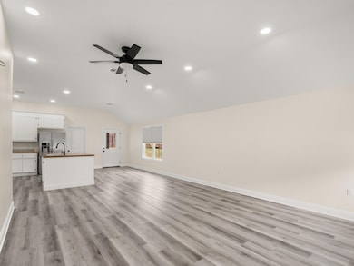 1004 S 9th St, Leesville, LA 71446 - photo 3