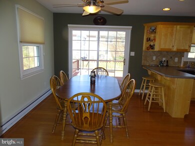 3955 Lisbon Dr, Chambersburg, PA 17202 - photo 7