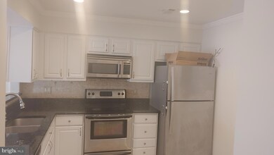 3746 A Madison Ln unit 3746-A, Falls Church, VA 22041 - photo 7