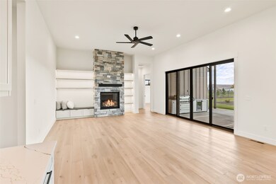 657 S Friedline Rd, Yakima, WA 98908 - photo 5