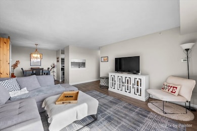 1840 Huntington Blvd unit BW608, Hoffman Estates, IL 60169 - photo 4