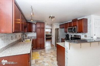 12-Kitchen_IMG_7420
