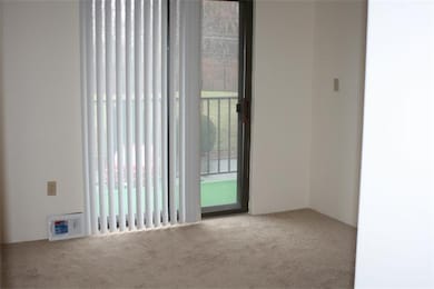 111 Devir St unit 206, Malden, MA 02148 - photo 6