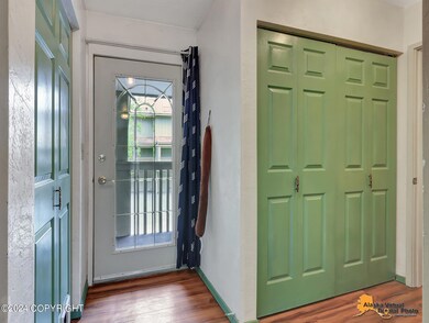 Foyer & Coat Closet