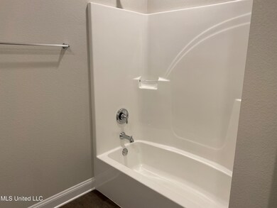 19506 Little Manatee St, Biloxi, MS 39532 - photo 6