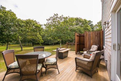 37 Edgewood Dr, Edgartown, MA 02539 - photo 5